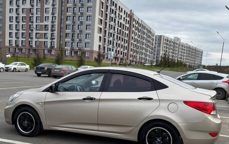 Hyundai Solaris II рестайлинг, 2012 год, 639 000 рублей, 3 фотография