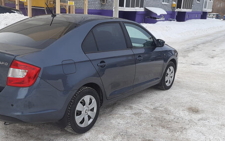 Skoda Rapid I, 2015 год, 1 100 000 рублей, 4 фотография