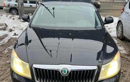 Skoda Octavia, 2011 год, 860 000 рублей, 2 фотография
