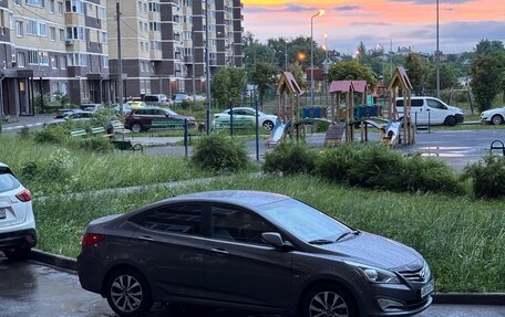 Hyundai Solaris II рестайлинг, 2015 год, 1 111 111 рублей, 30 фотография