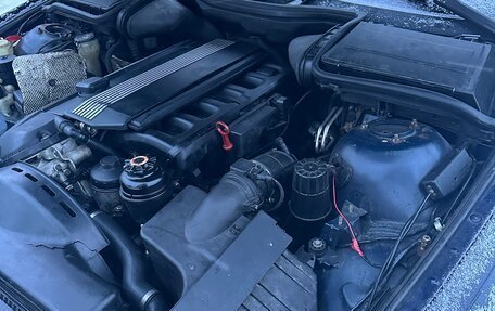 BMW 5 серия, 2000 год, 650 000 рублей, 2 фотография