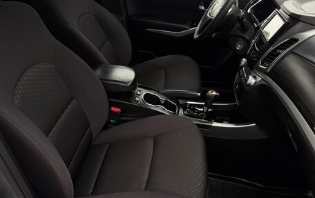 SsangYong Actyon II рестайлинг, 2014 год, 1 099 000 рублей, 21 фотография