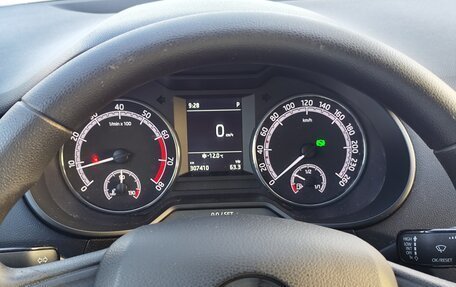 Skoda Octavia, 2019 год, 1 080 000 рублей, 9 фотография