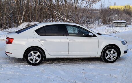 Skoda Octavia, 2019 год, 1 080 000 рублей, 7 фотография