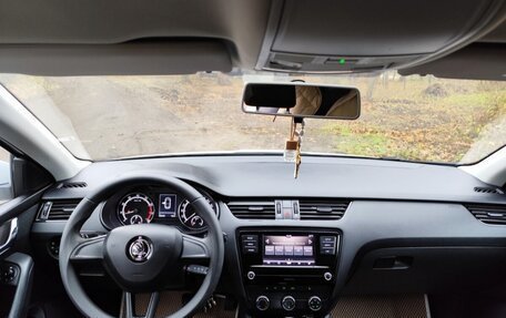 Skoda Octavia, 2019 год, 1 080 000 рублей, 10 фотография