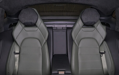 Porsche Panamera, 2025 год, 30 844 380 рублей, 28 фотография