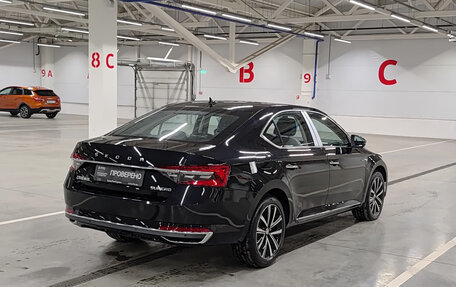 Skoda Superb III рестайлинг, 2025 год, 3 769 000 рублей, 6 фотография