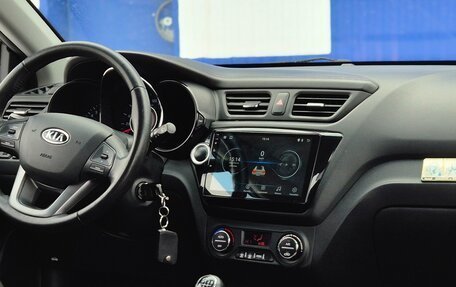 KIA Rio III рестайлинг, 2012 год, 900 000 рублей, 17 фотография