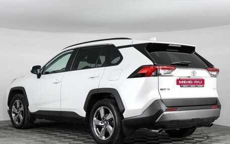 Toyota RAV4, 2019 год, 3 399 000 рублей, 7 фотография
