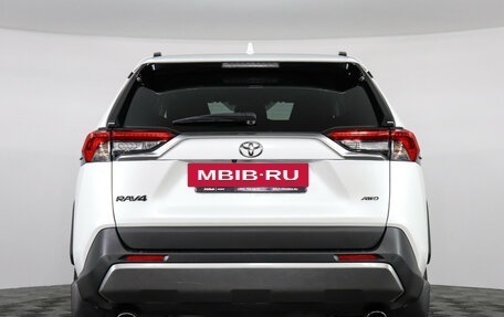 Toyota RAV4, 2019 год, 3 399 000 рублей, 6 фотография