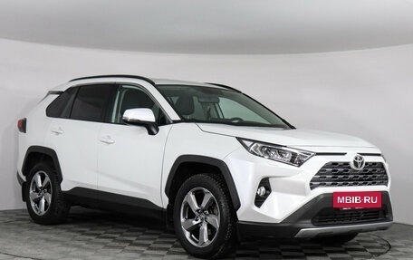 Toyota RAV4, 2019 год, 3 399 000 рублей, 3 фотография