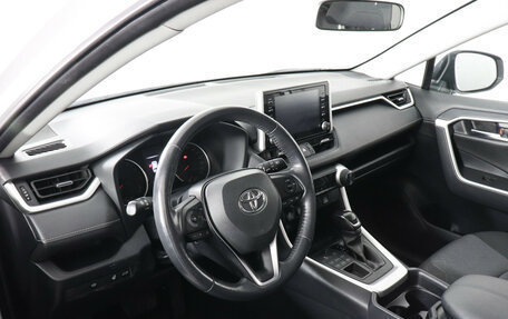 Toyota RAV4, 2019 год, 3 399 000 рублей, 9 фотография