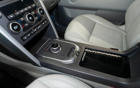 Land Rover Discovery Sport I рестайлинг, 2019 год, 3 040 000 рублей, 14 фотография