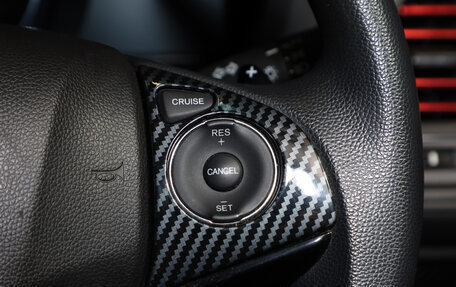 Honda Vezel, 2014 год, 1 699 000 рублей, 12 фотография