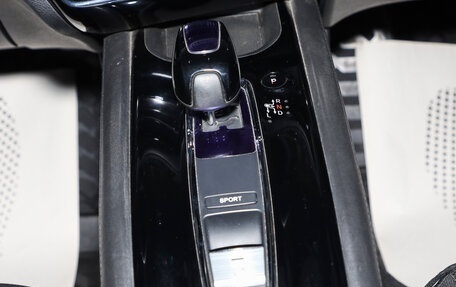 Honda Vezel, 2014 год, 1 699 000 рублей, 16 фотография