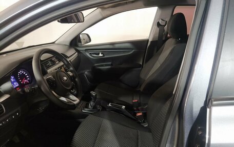 KIA Rio IV, 2018 год, 1 299 000 рублей, 30 фотография