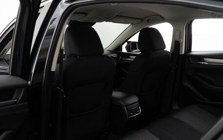 Mazda 6, 2019 год, 2 099 050 рублей, 13 фотография