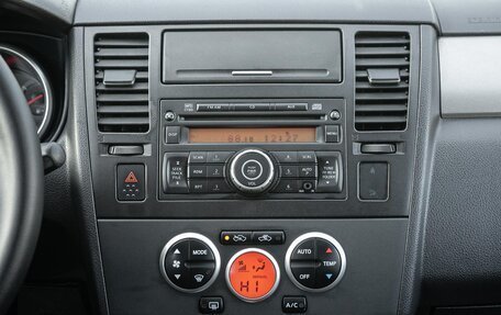 Nissan Tiida, 2010 год, 735 000 рублей, 17 фотография