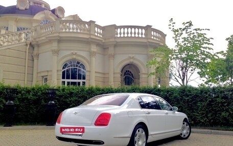 Bentley Continental Flying Spur, 2005 год, 1 650 000 рублей, 3 фотография