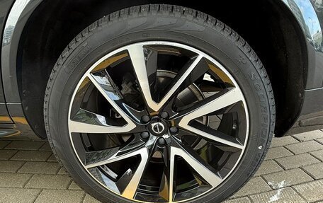 Volvo XC90 II рестайлинг, 2020 год, 4 100 000 рублей, 9 фотография