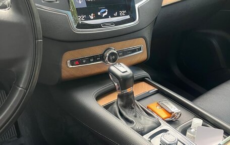 Volvo XC90 II рестайлинг, 2020 год, 4 100 000 рублей, 8 фотография