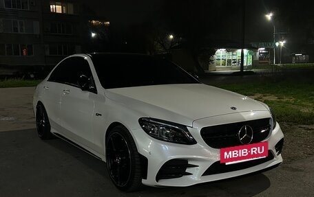 Mercedes-Benz C-Класс AMG, 2018 год, 4 350 000 рублей, 24 фотография