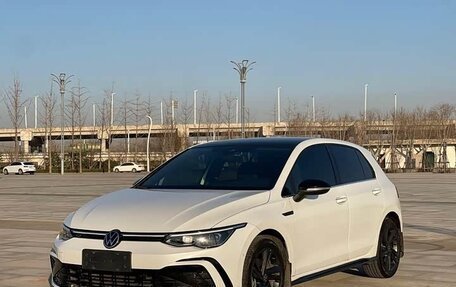 Volkswagen Golf VIII, 2022 год, 2 020 000 рублей, 3 фотография