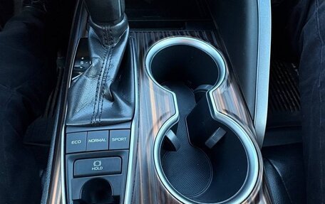 Toyota Camry, 2018 год, 2 840 000 рублей, 18 фотография