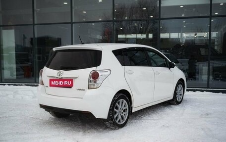 Toyota Verso I, 2013 год, 1 300 000 рублей, 2 фотография