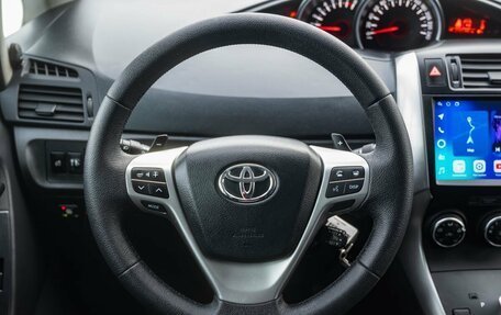 Toyota Verso I, 2013 год, 1 300 000 рублей, 15 фотография