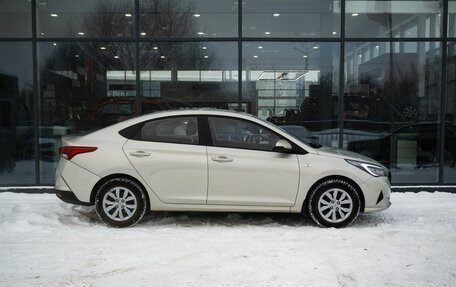 Hyundai Solaris II рестайлинг, 2020 год, 1 600 000 рублей, 8 фотография