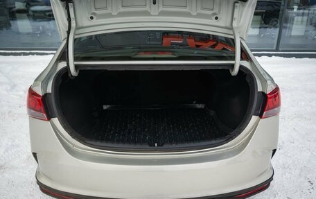 Hyundai Solaris II рестайлинг, 2020 год, 1 600 000 рублей, 23 фотография