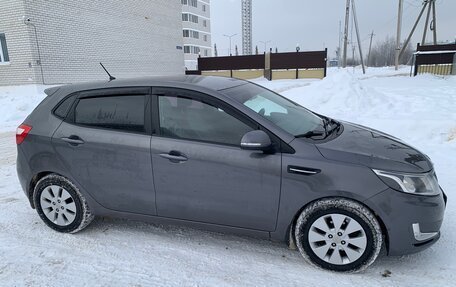 KIA Rio III рестайлинг, 2013 год, 860 000 рублей, 3 фотография
