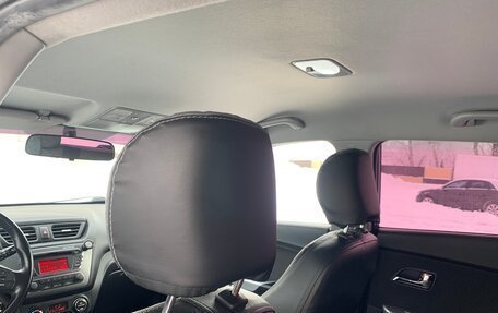 KIA Rio III рестайлинг, 2013 год, 860 000 рублей, 17 фотография