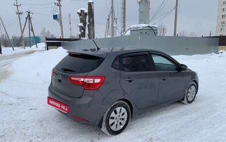 KIA Rio III рестайлинг, 2013 год, 860 000 рублей, 4 фотография