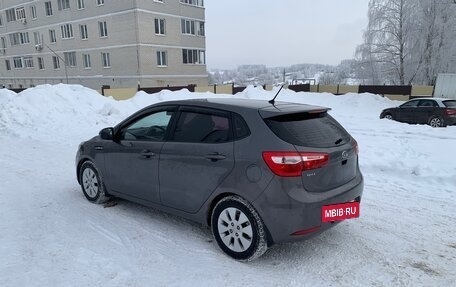 KIA Rio III рестайлинг, 2013 год, 860 000 рублей, 6 фотография
