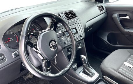 Volkswagen Polo VI (EU Market), 2016 год, 1 190 000 рублей, 17 фотография