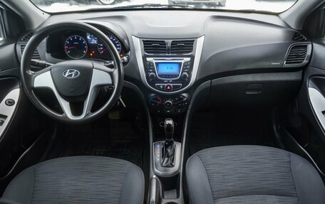 Hyundai Solaris II рестайлинг, 2016 год, 1 100 000 рублей, 12 фотография