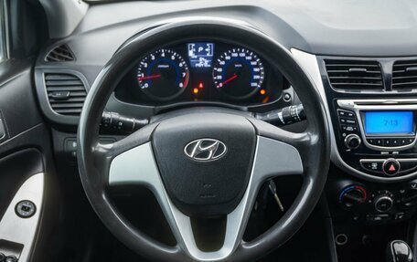 Hyundai Solaris II рестайлинг, 2016 год, 1 100 000 рублей, 13 фотография