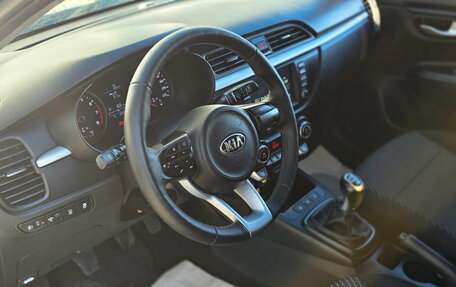 KIA Rio IV, 2019 год, 1 360 000 рублей, 12 фотография