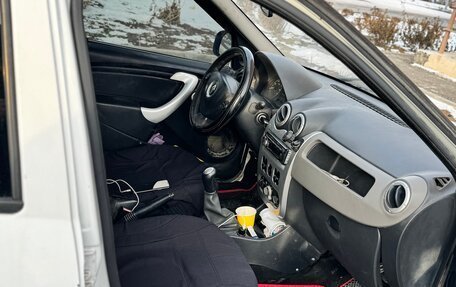 Renault Logan I, 2011 год, 220 000 рублей, 4 фотография