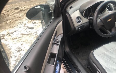 Chevrolet Cruze II, 2013 год, 777 000 рублей, 4 фотография