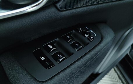 Volvo S90 II рестайлинг, 2021 год, 3 997 000 рублей, 12 фотография