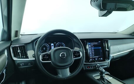 Volvo S90 II рестайлинг, 2021 год, 3 997 000 рублей, 26 фотография