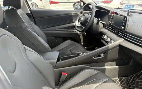 Hyundai Elantra, 2023 год, 1 213 000 рублей, 11 фотография