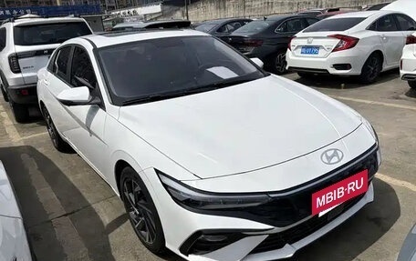 Hyundai Elantra, 2023 год, 1 213 000 рублей, 2 фотография