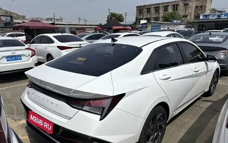 Hyundai Elantra, 2023 год, 1 213 000 рублей, 4 фотография