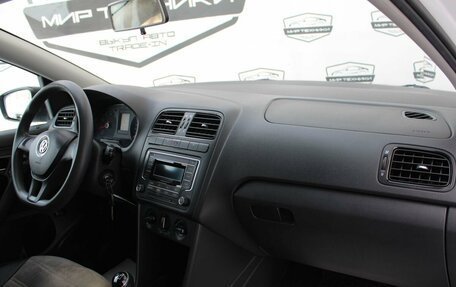 Volkswagen Polo VI (EU Market), 2019 год, 1 120 000 рублей, 14 фотография