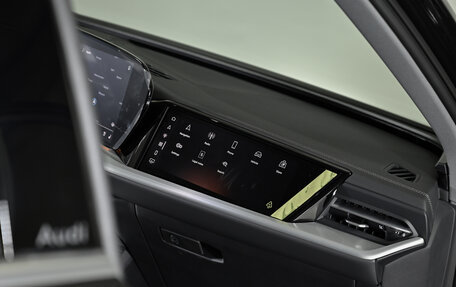 Audi Q5, 2025 год, 8 850 000 рублей, 22 фотография