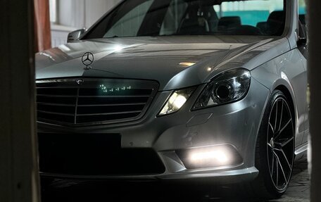 Mercedes-Benz E-Класс, 2011 год, 1 749 000 рублей, 7 фотография